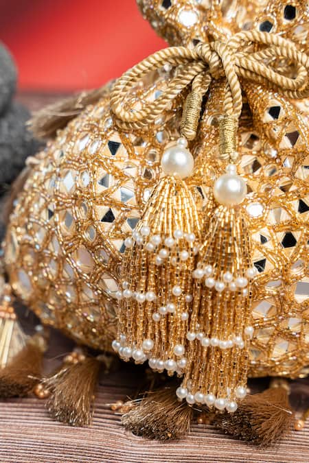 Buy Nayaab By Sonia Gold Embroidery, Tassels Aynali Abla Potli Buy_Nayaab By Sonia_Gold Embroidery, Tassels Aynali Abla Potli