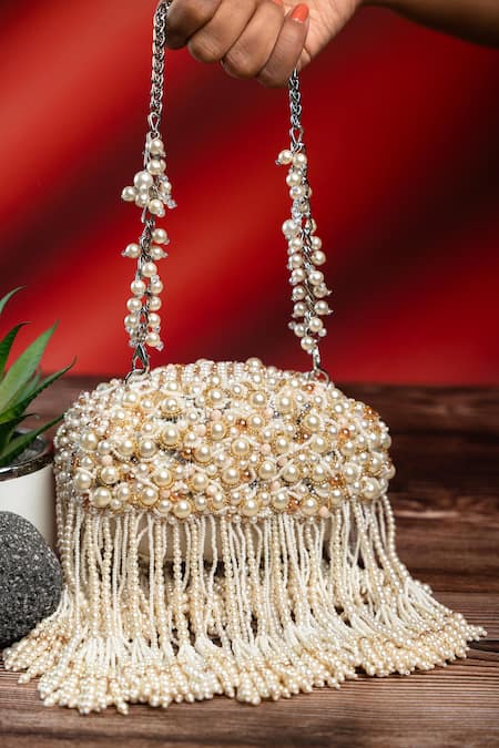 Buy_Nayaab By Sonia_White Pearls Drizzle Radiance Potli _Online_at_Aza_Fashions