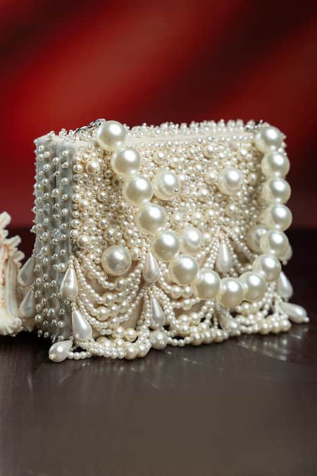 Nayaab By Sonia Oyster Kasse Ivory Clutch