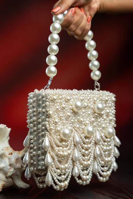 Buy Nayaab By Sonia Off White Pearls Oyster Kasse Ivory Clutch Online at Aza Fashions Buy_Nayaab By Sonia_Off White Pearls Oyster Kasse Ivory Clutch _Online_at_Aza_Fashions