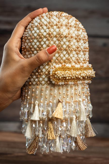 Nayaab By Sonia Damsel Criss Cross Ecru Potli 