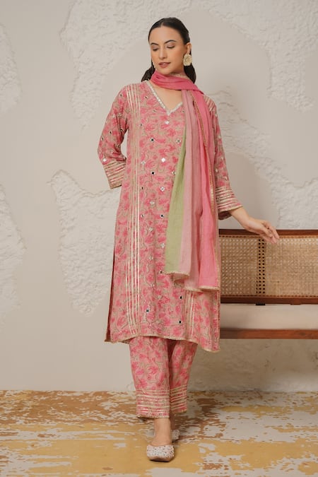 Nemaani Pink Modal, Cotton Gota Patti, Mirrors V-neck Saanjh Hand Block Print Kurta Set 