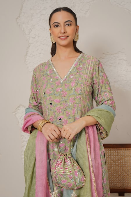 Nemaani_Green Modal, Cotton Gota Patti, Mirrors V-neck Saanjh Hand Block Print Kurta Set _Online_at_Aza_Fashions