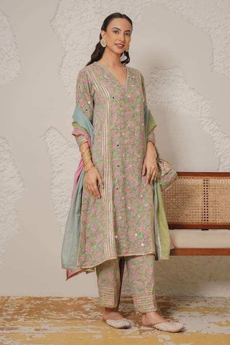 Buy_Nemaani_Green Modal, Cotton Gota Patti, Mirrors V-neck Saanjh Hand Block Print Kurta Set _Online_at_Aza_Fashions