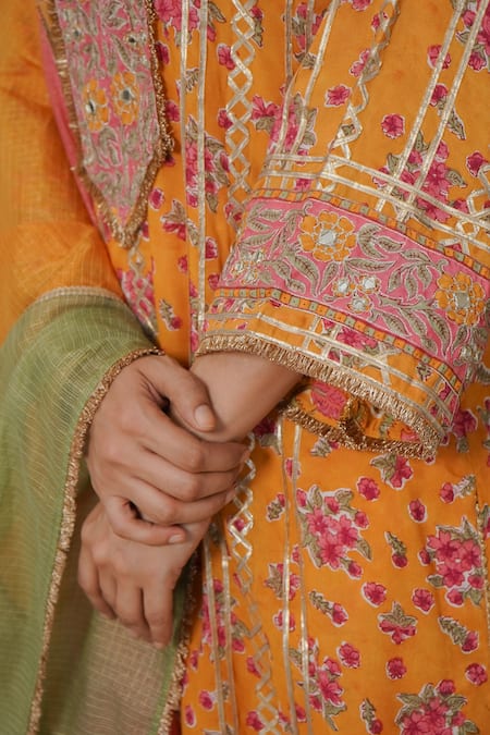 Buy_Nemaani_Yellow Modal, Cotton Gota Patti, Mirrors Split Meher Hand Block Print Kurta Set _Online_at_Aza_Fashions