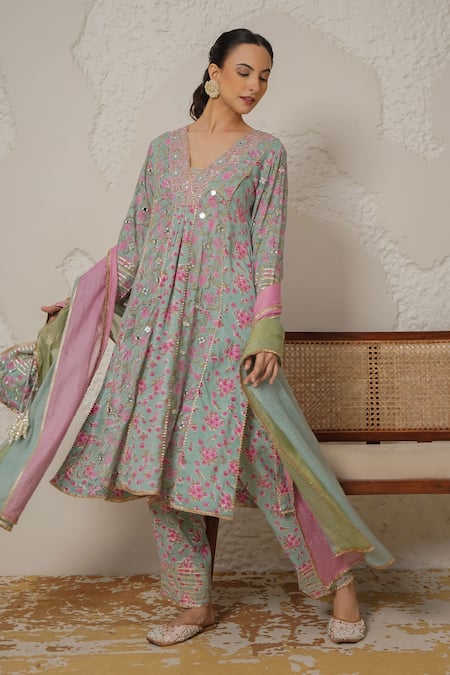 Shop_Nemaani_Blue Modal, Cotton Gota Patti, Mirrors V-neck Ira Hand Block Print Kurta Set _Online_at_Aza_Fashions