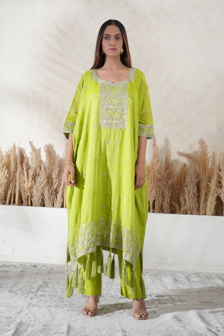 Vedika Soni Green Chanderi, Cotton, Tissue Tassels, Embroidery Round Neck Kaftan Set 