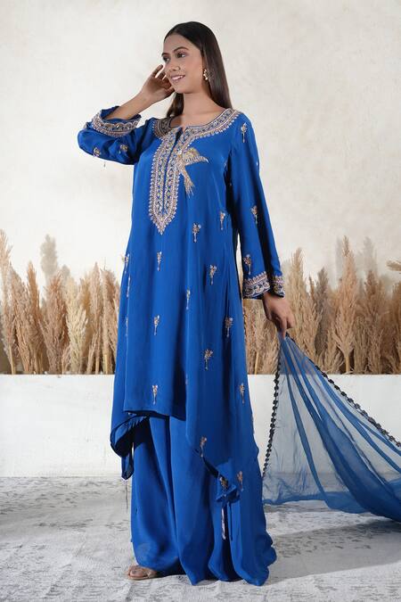 Shop_Vedika Soni_Blue Crepe, Organza Embroidery Keyhole Neck Kurta Set _Online_at_Aza_Fashions
