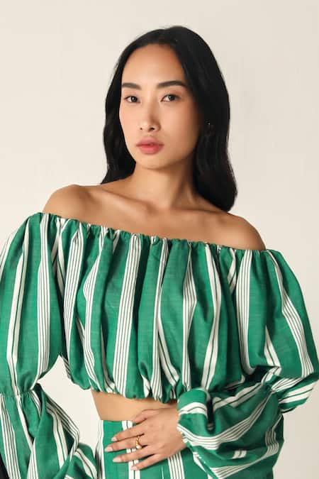 House Of Zeniaa Green Cotton Off-shoulder Willow Striped Crop Top