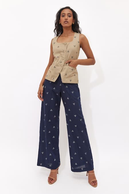 Aapro Beige Cotton Embroidery Square Soraya Hand Block Printed Waistcoat And Pant Set 
