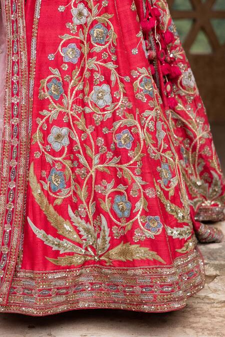Shop_Aangan By Parul_Red Silk Embroidery Leaf Neck Floral Whispers Lehenga Set 