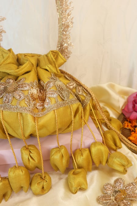 Buy_Soho Boho Studio By Aarti Thakur_Gold Tassels Embellished Potli Bag _Online_at_Aza_Fashions