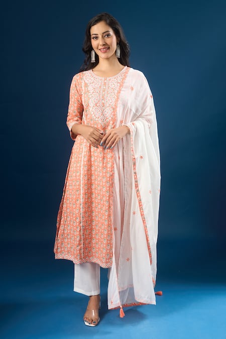 Naintara Bajaj Orange Cotton Embroidery Round Neck Flower Print Kurta Set 