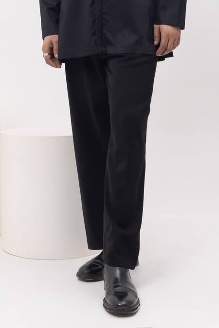 Kaka Calcutta_Black Cotton Pintuck Panel Kurta And Pant Set _Online_at_Aza_Fashions