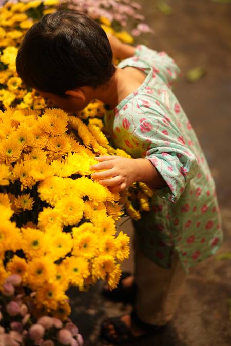 Shop_Love The World Today_Blue Cotton Embroidery Phool Pink Floral Kurta And Baggy Pant Set
