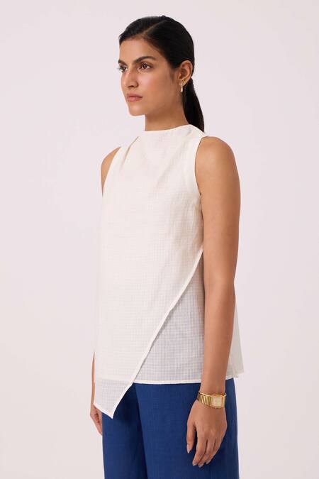 Shop_The Summer House_Off White Handloom Cotton Halter Neck Sonya Handwoven Top _Online_at_Aza_Fashions