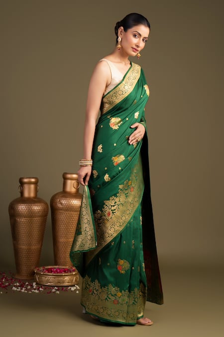 Buy Zal From Benaras Green Silk Pure Banarasi Handloom Saree With Unstitched Blouse Piece Online at Aza Fashions Buy_Zal From Benaras_Green Silk Pure Banarasi Handloom Saree With Unstitched Blouse Piece _Online_at_Aza_Fashions