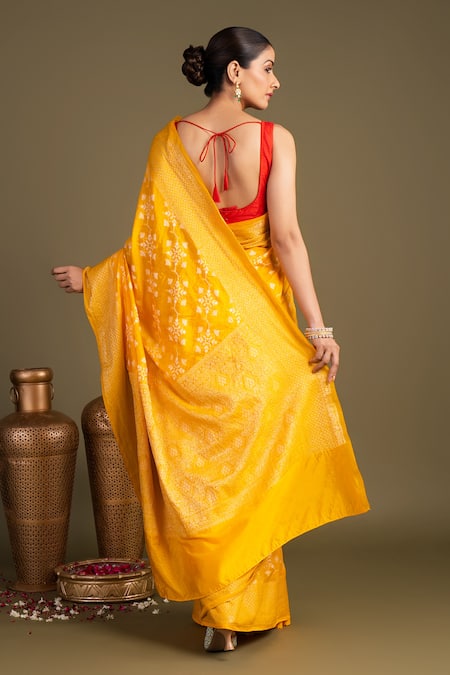 Shop Zal From Benaras Yellow Silk Pure Banarasi Handloom Saree With Unstitched Blouse Piece at Aza Fashions Shop_Zal From Benaras_Yellow Silk Pure Banarasi Handloom Saree With Unstitched Blouse Piece _at_Aza_Fashions