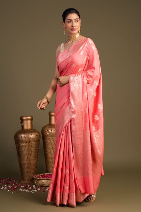 Zal From Benaras_Peach Silk Pure Monga Banarasi Handloom Saree With Unstitched Blouse Piece _at_Aza_Fashions