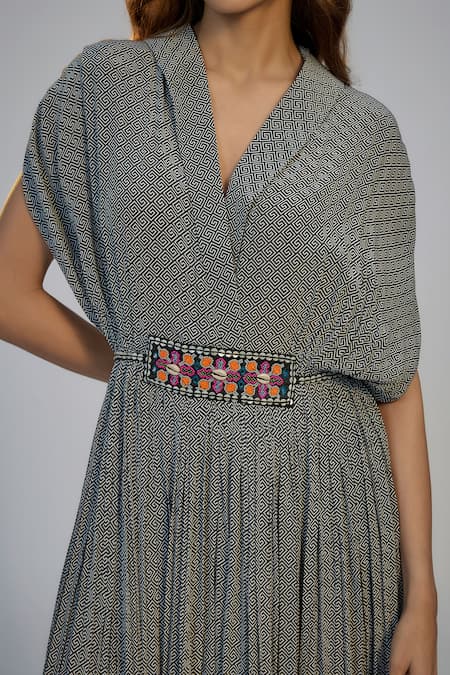 Buy_Nadima Saqib_Black Crepe Beads V-neck Printed And Embroidered Jumpsuit _Online_at_Aza_Fashions