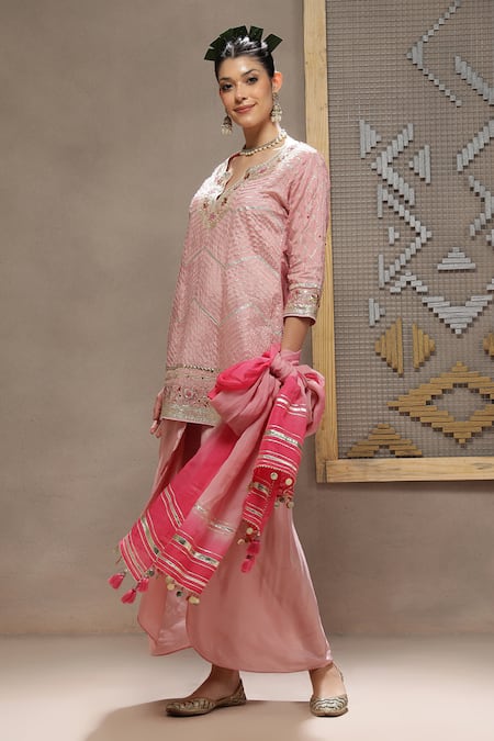 Shop_Kyra By Bhavna_Pink Silk, Crepe, Organza Sequins Round Neck Bloom Hexa Kurta Set _Online_at_Aza_Fashions