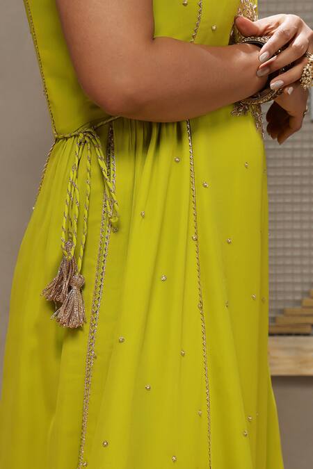 Buy_Kyra By Bhavna_Lime Viscose, Crepe, Organza Gota Patti, Sequins, Embroidery Baahar Kurta Set 