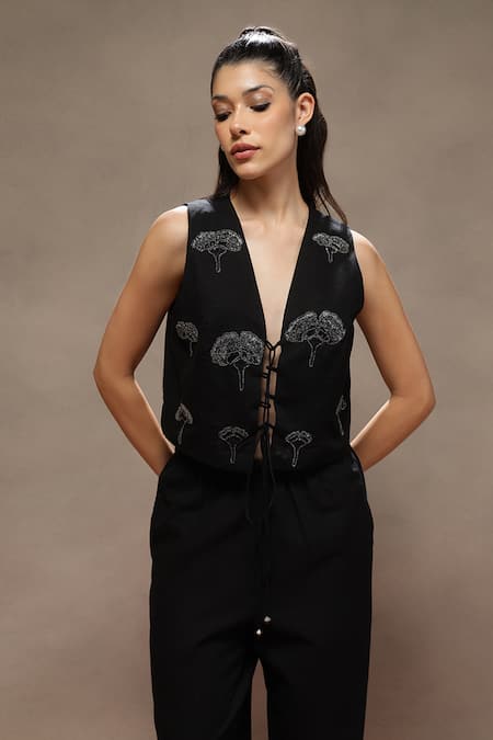 Kyra By Bhavna_Black Cotton, Linen Cut Work V-neck Tulip Jacket Set _Online_at_Aza_Fashions