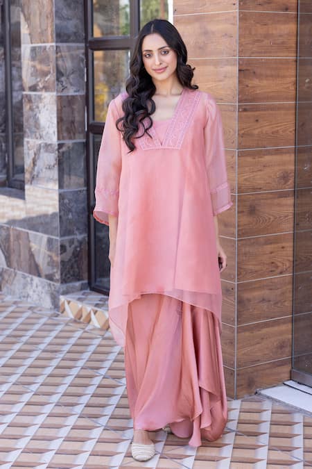 Buy_Janki India_Peach Silk Embroidery Square Neck Organza Kaftan Set _Online_at_Aza_Fashions