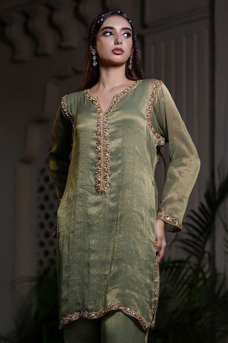 Shop Farha Syed Green Chiffon Stones, Pearls, Cut Work V-neck Hand Embroidered Kurta Set Shop_Farha Syed_Green Chiffon Stones, Pearls, Cut Work V-neck Hand Embroidered Kurta Set