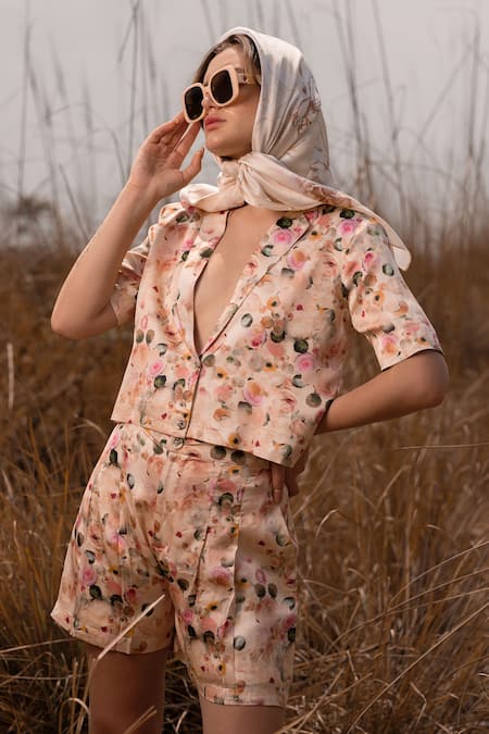 Shop AFRIYA Pink Linen, Satin Whispering Pastels Blazer And Shorts Co-ord Set Online at Aza Fashions Shop_AFRIYA_Pink Linen, Satin Whispering Pastels Blazer And Shorts Co-ord Set _Online_at_Aza_Fashions