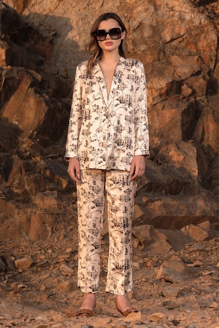 Buy AFRIYA Cream Linen, Satin Floral Reverie Blazer And Trouser Co-ord Set Online at Aza Fashions Buy_AFRIYA_Cream Linen, Satin Floral Reverie Blazer And Trouser Co-ord Set _Online_at_Aza_Fashions
