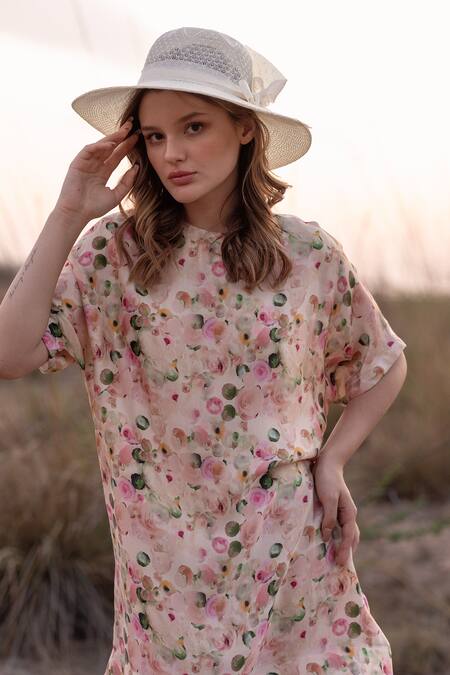 Buy AFRIYA Pink Linen, Satin Round Neck Whispering Pastels Short Dress Online at Aza Fashions Buy_AFRIYA_Pink Linen, Satin Round Neck Whispering Pastels Short Dress _Online_at_Aza_Fashions