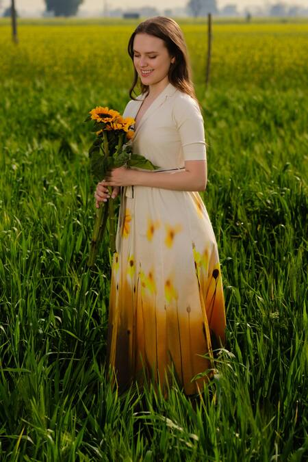 Buy_AFRIYA_Yellow Poplin, Lycra Collared Meadow Blazer Dress _Online_at_Aza_Fashions