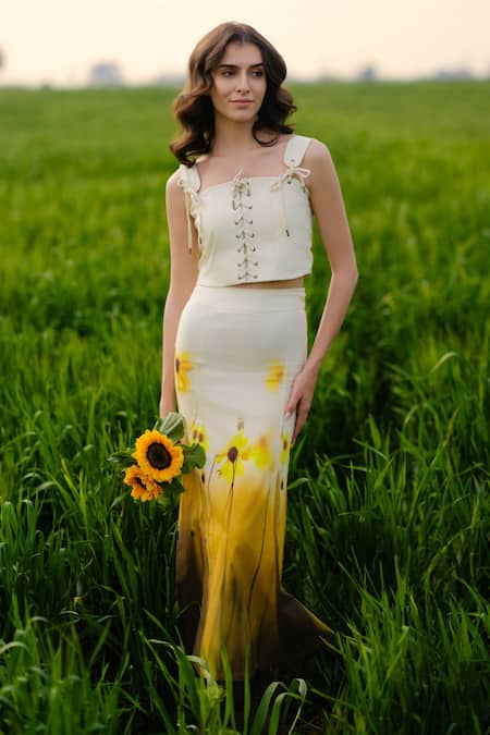 AFRIYA Cream Poplin, Lycra Square Neck Yellow Meadow Co-ord