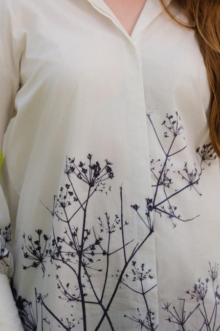 Shop_AFRIYA_White Poplin Collared, V-neck Monochrome Meadow Long Shirt _Online_at_Aza_Fashions