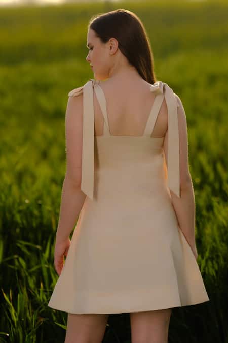 AFRIYA Black Rose Short Dress 