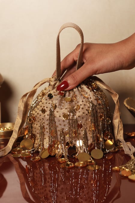 Plode Gold Mirrors, Embroidery Tasselled Polti Bag Online at Aza Fashions Plode_Gold Mirrors, Embroidery Tasselled Polti Bag _Online_at_Aza_Fashions
