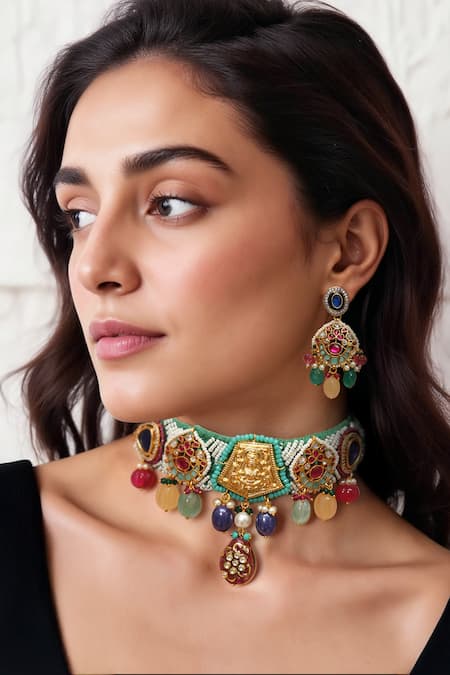 Tad Accessories Gold Plated Gemstones, Faux Diamonds Finish Choker Set 
