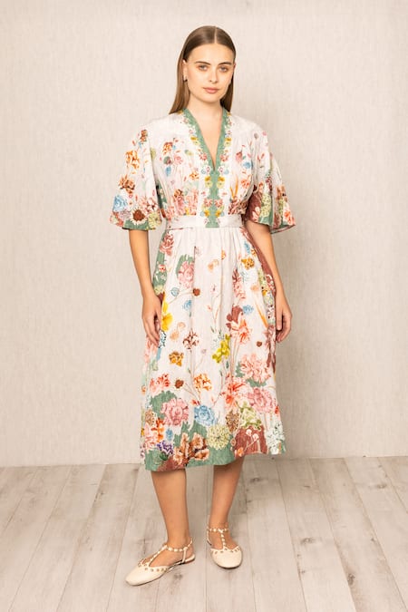 RANNA GILL Viscose, Linen V-neck Capri Flared Sleeve Dress 