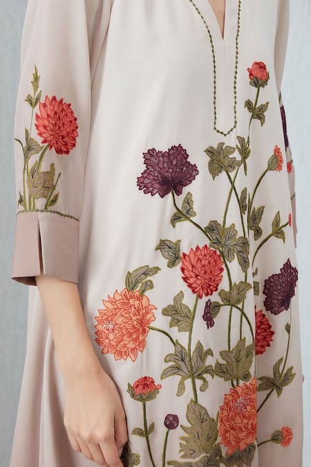 Buy_RANNA GILL_Beige Embroidery Split V-neck Azara Floral Pattern Tunic_Online_at_Aza_Fashions