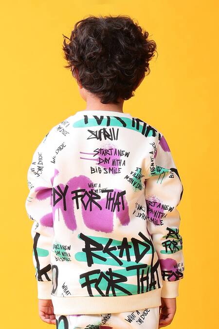 Anthrilo_White Fleece Text Pattern Sweatshirt And Joggers Set _at_Aza_Fashions