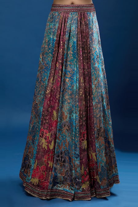 Tarun Tahiliani_Pink Embroidery, Beads Notched Neck Floral Pattern Lehenga Set _Online_at_Aza_Fashions