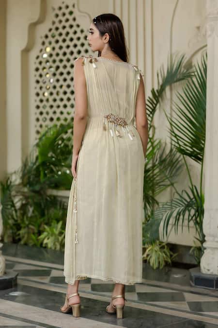 Farha Syed Ivory Beige Kurta Pant Bustier Set 