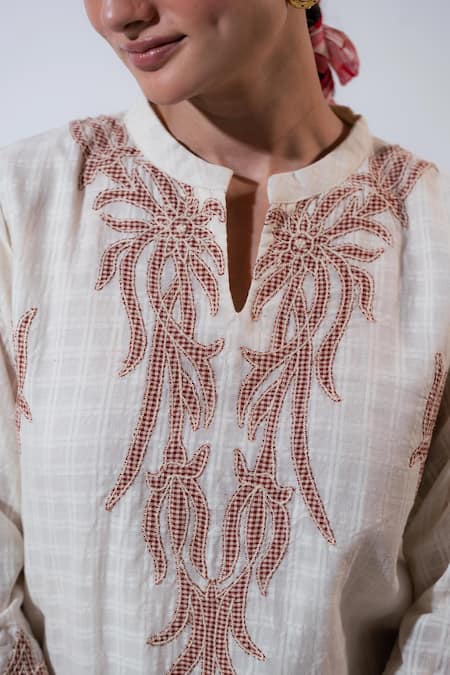 Vaani Beswal Brown Embroidery Notched Neck Somnia Kurta Set Online at Aza Fashions Vaani Beswal_Brown Embroidery Notched Neck Somnia Kurta Set _Online_at_Aza_Fashions