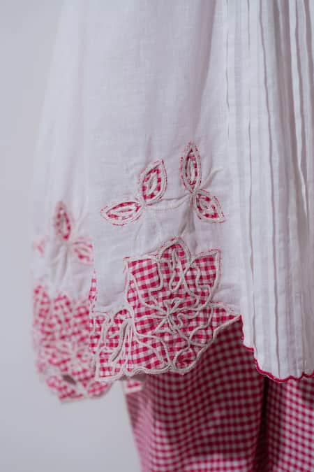 Shop_Vaani Beswal_White Embroidery V-neck Stealla Handwoven Cotton Set _Online_at_Aza_Fashions