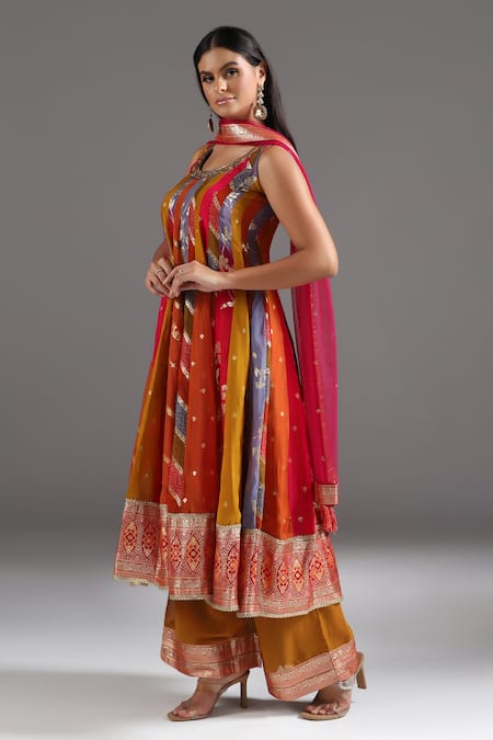 Buy Two Sisters By Gyans Pink Sequins, Cut Work Round Neck Noor-e-banaras Anarkali Set Online at Aza Fashions Buy_Two Sisters By Gyans_Pink Sequins, Cut Work Round Neck Noor-e-banaras Anarkali Set _Online_at_Aza_Fashions