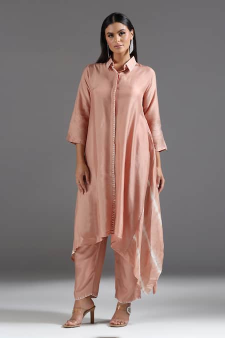 Two Sisters By Gyans Peach Silk Embroidery Collared Asymmetric Kurta With Pant 