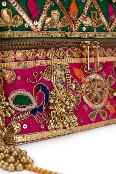 Shop 5elements Pink Embroidery Aira Clutch Shop_5elements_Pink Embroidery Aira Clutch