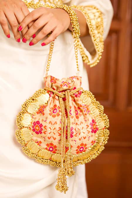 5elements Avika Embroidered Potli 