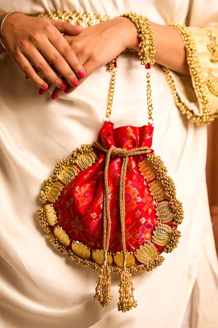 5elements Avika Embroidered Potli 